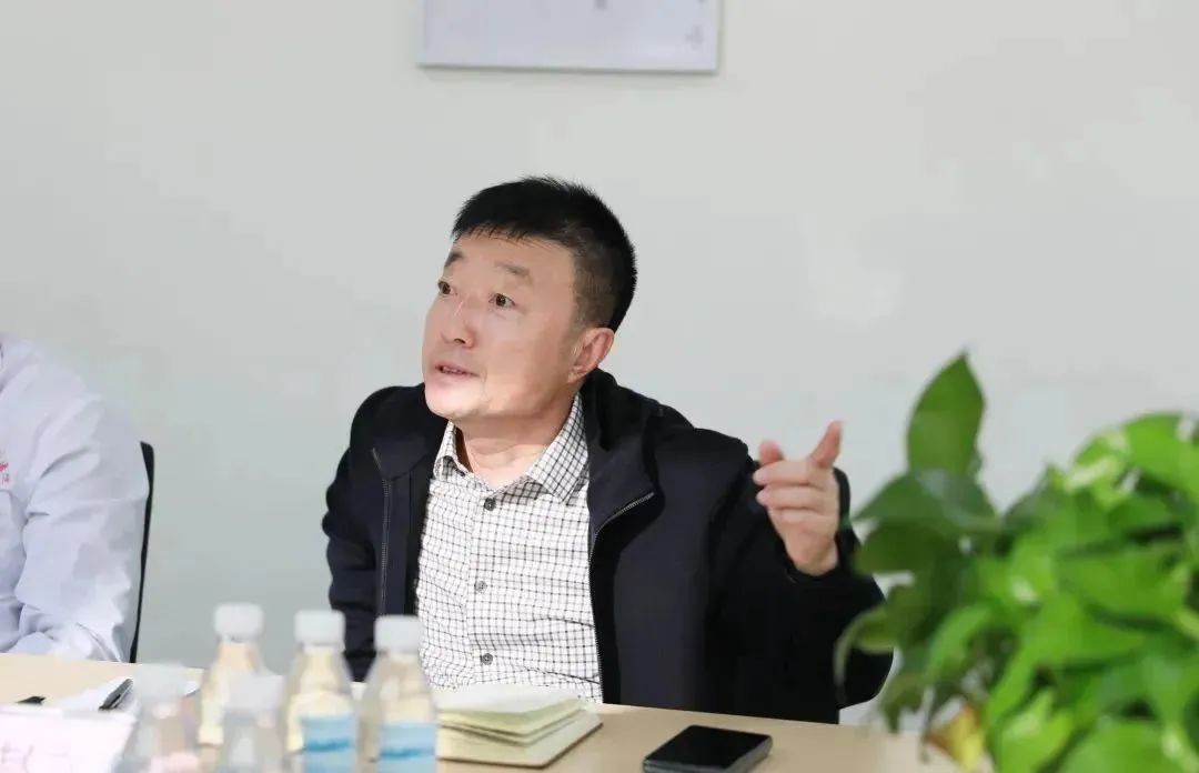龍港區(qū)人大、區(qū)政府領(lǐng)導(dǎo)一行視察調(diào)研龍港國際醫(yī)療健康產(chǎn)業(yè)園(圖14)